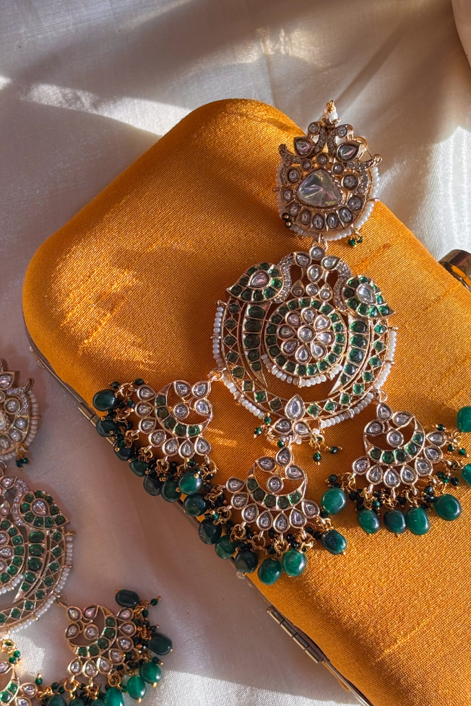 Noor Passa Earrings