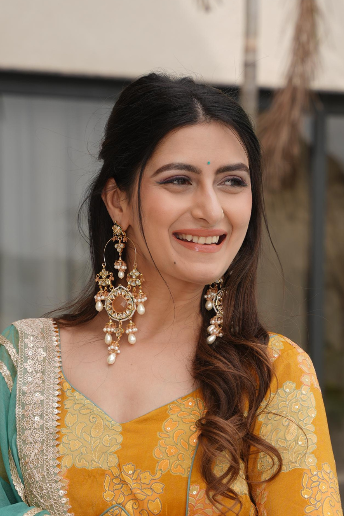 Meera Chandbalis