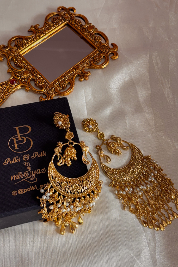 Swarna Earrings