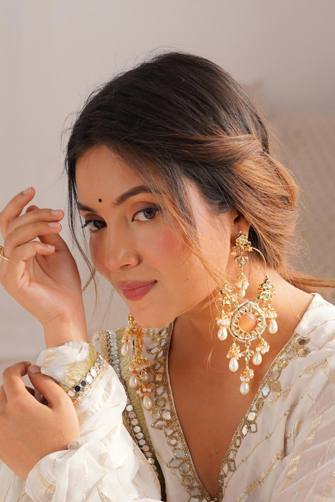 Meera Chandbalis
