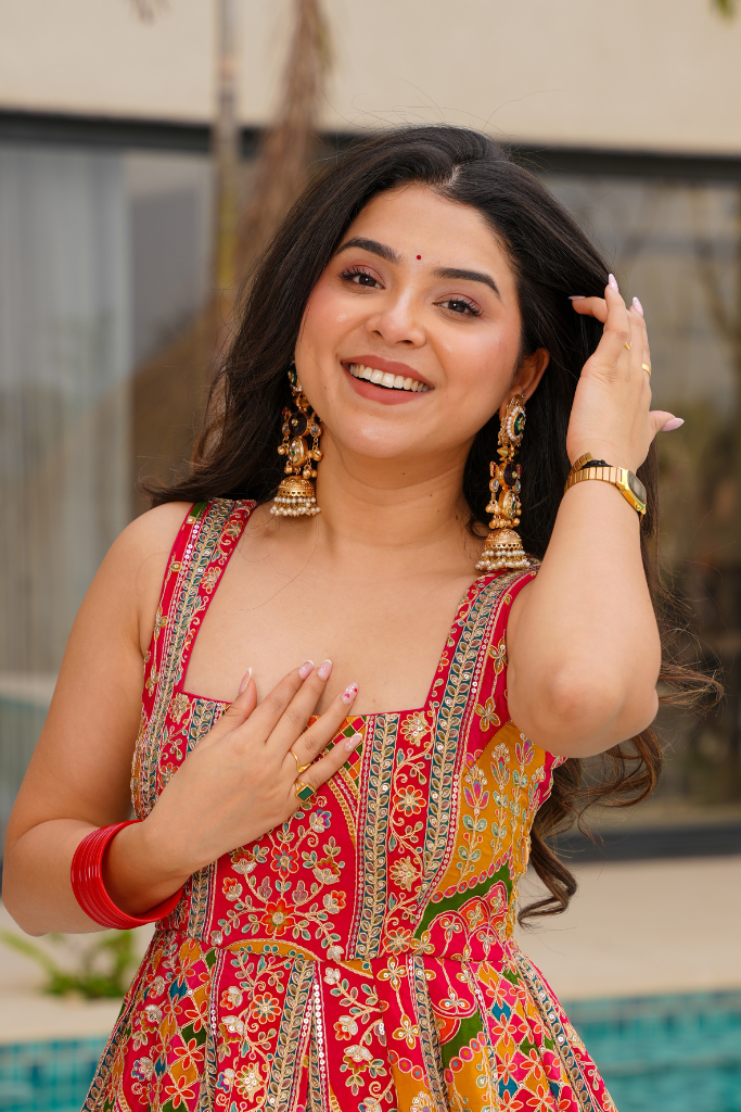 Shrishti Jhumkas