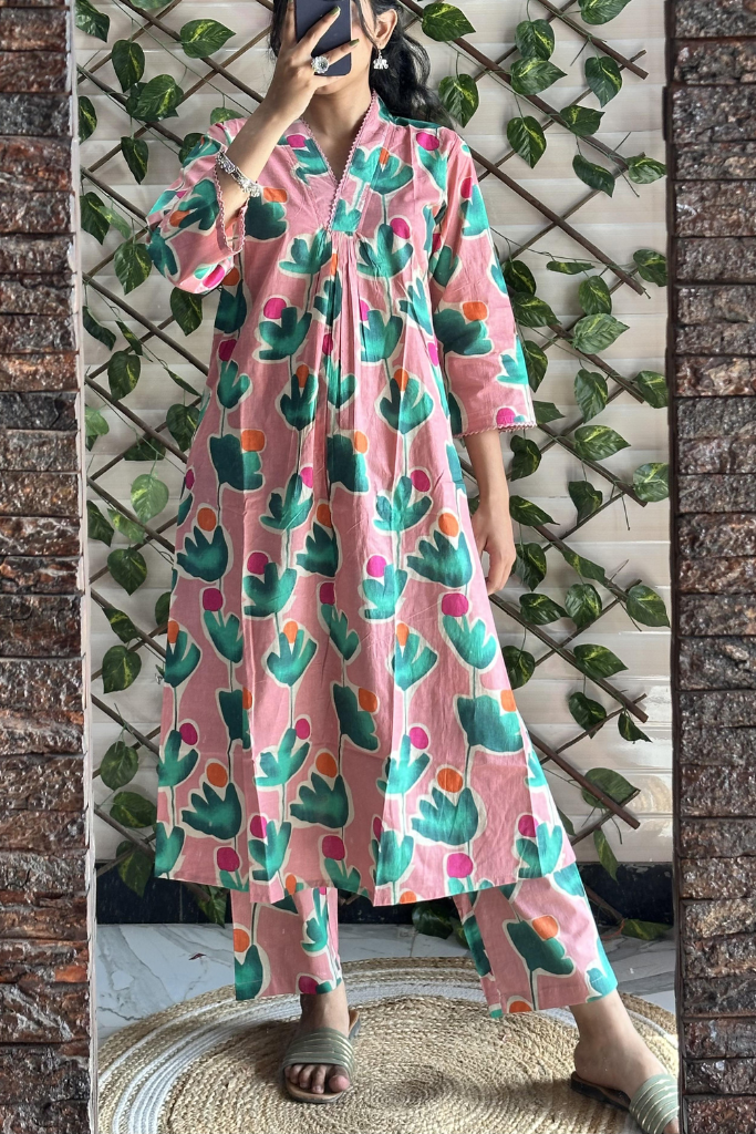 Kyra Kurta Set