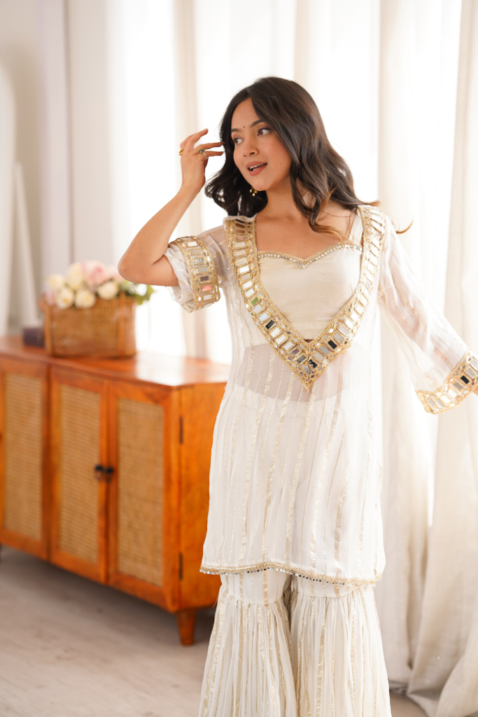 Nyra Sharara Set