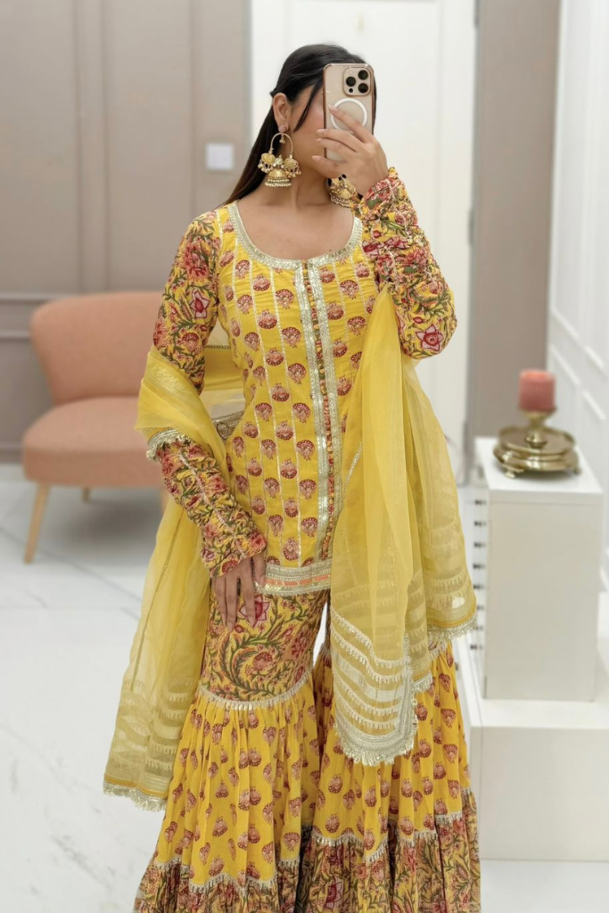 Ayesha Sharara Set