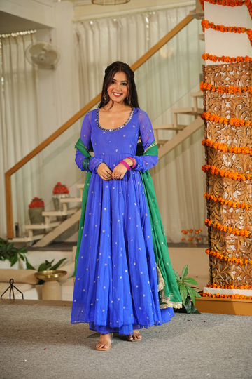 Avika Anarkali Set