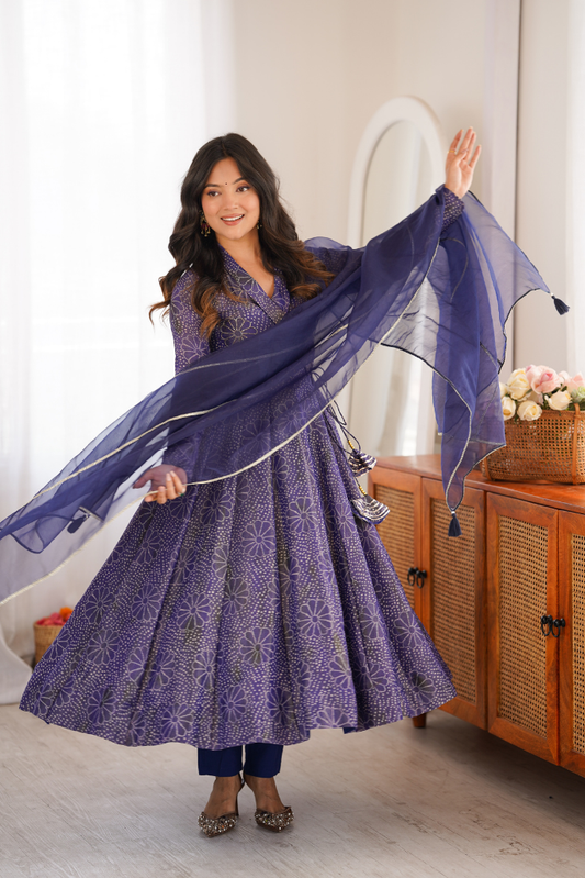 Buy Anarkali Suit Sets for Women | Wedding & Party Wear Mirayaz Buy Anarkali Suit Sets for Women | Wedding & Party Wear Mirayaz