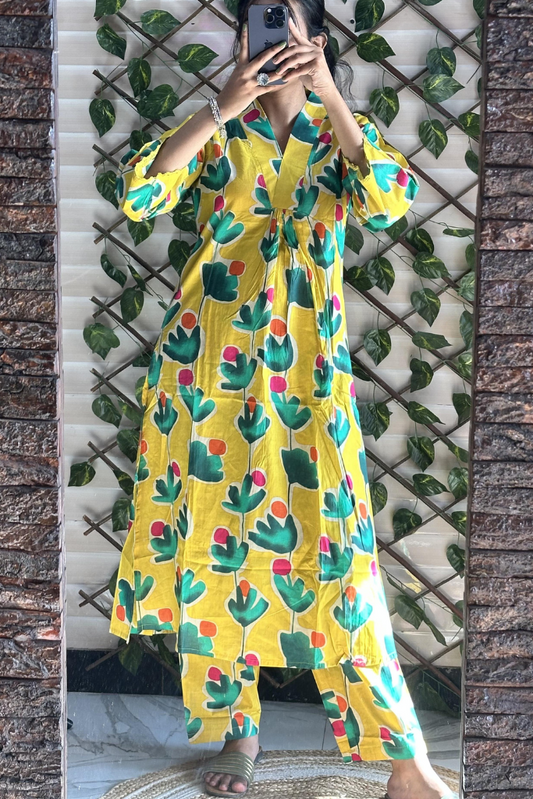 Sarah Kurta Set