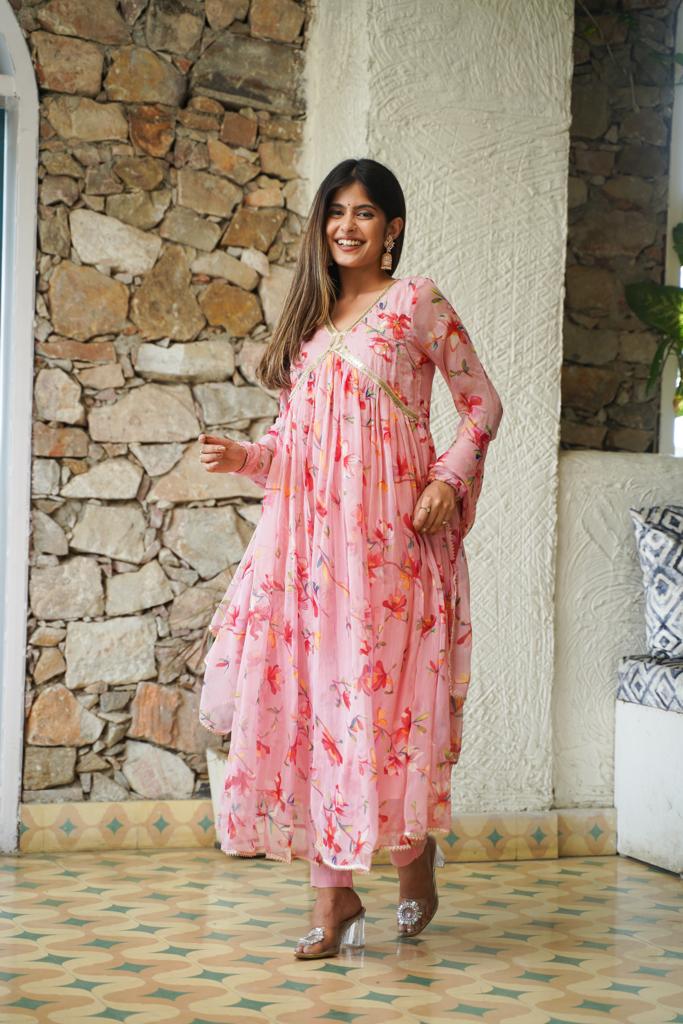 Gulaabi Floral Anarkali Set