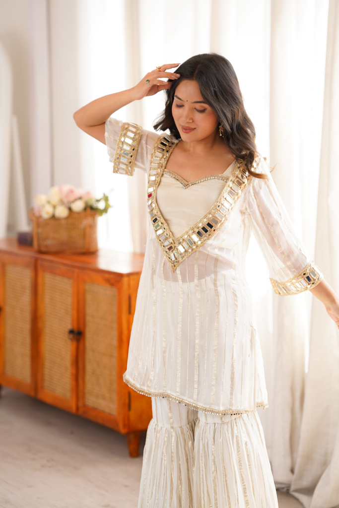 Nyra Sharara Set