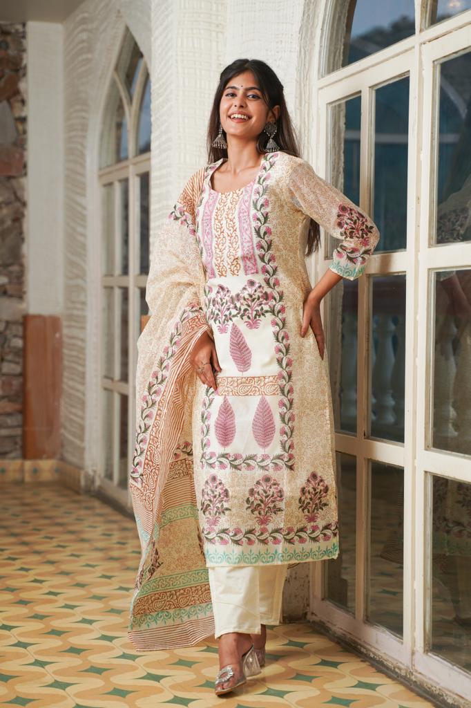 Saadgi Chanderi Suit Set