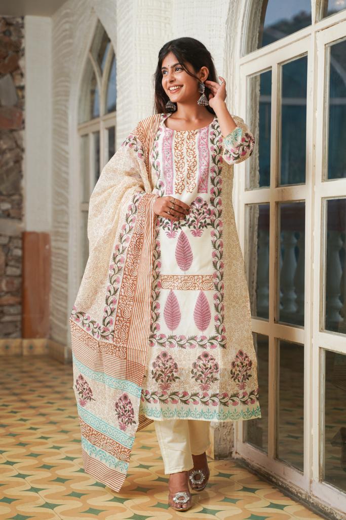 Saadgi Chanderi Suit Set