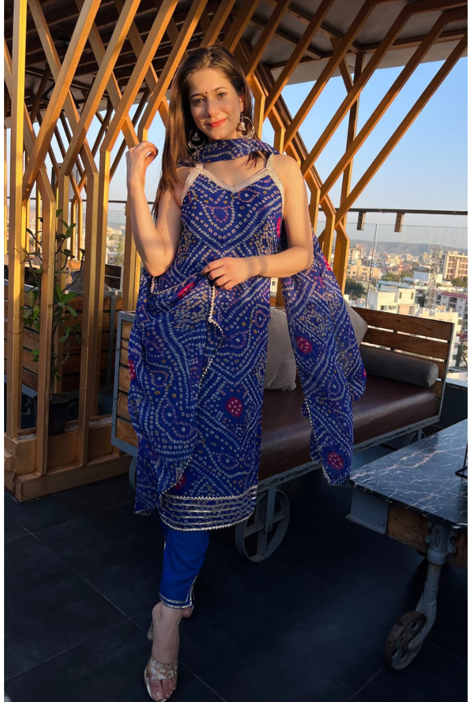 Blue Bandhani With Sleeves Set