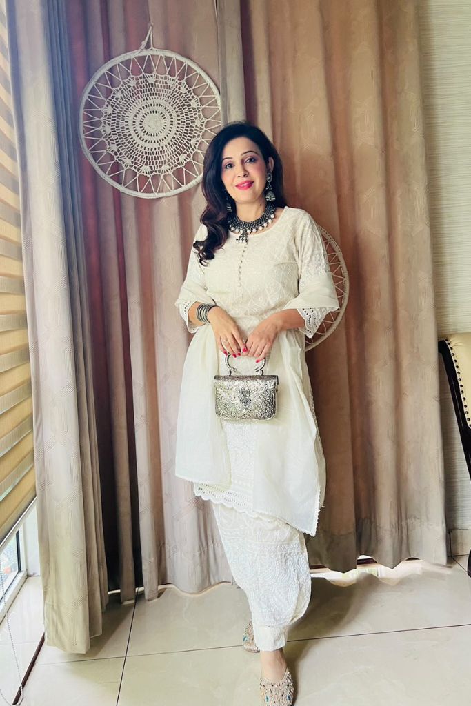 Chand Ivory White Chikankari Set